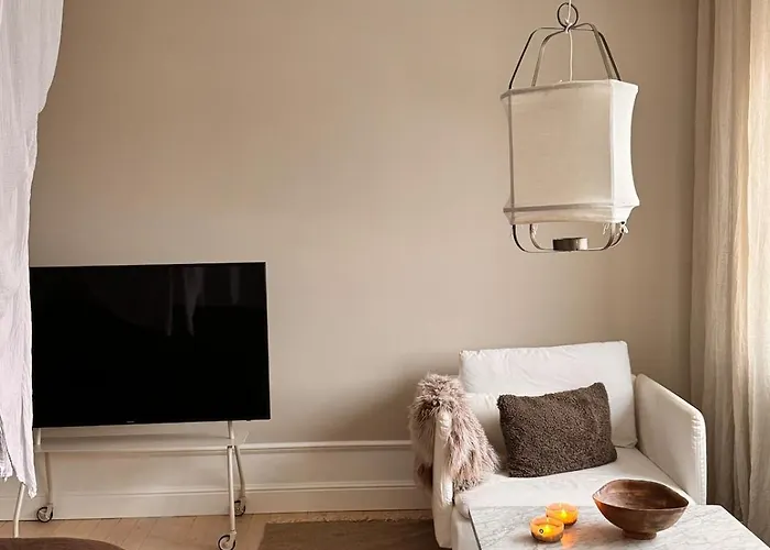 דירה Idyllic In The Heart Of להטי